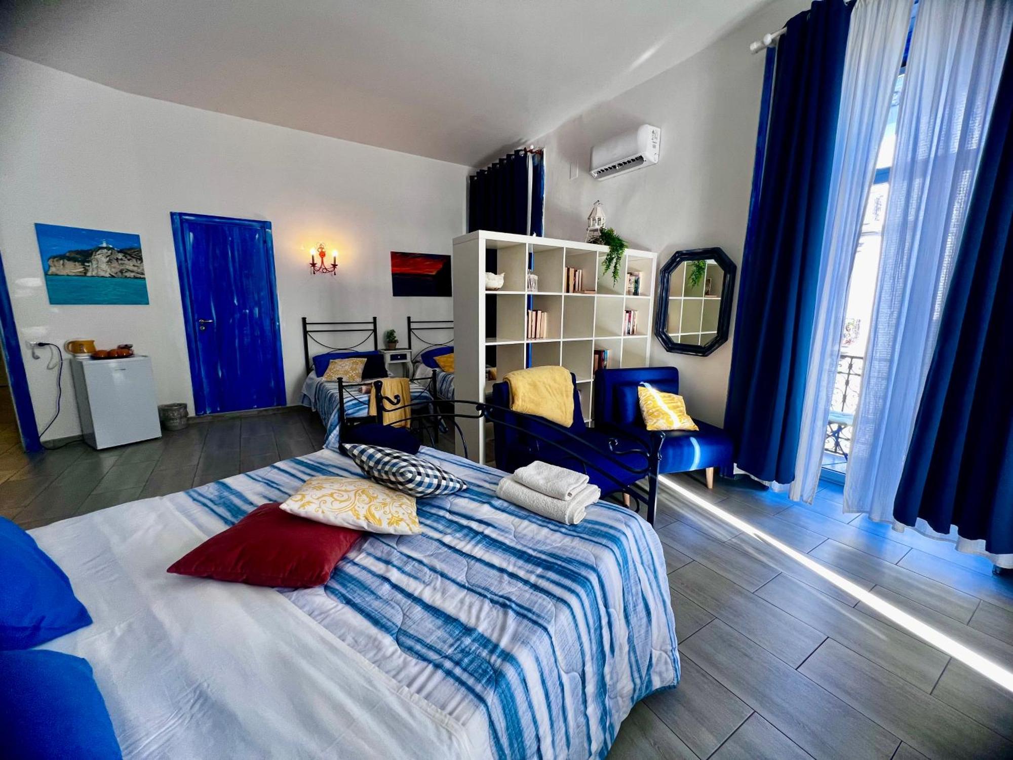 Napoli Da Vivere Suites Giudecca Exterior photo